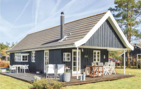 Pet Friendly Home In Væggerløse With Kitchen, Bogø By